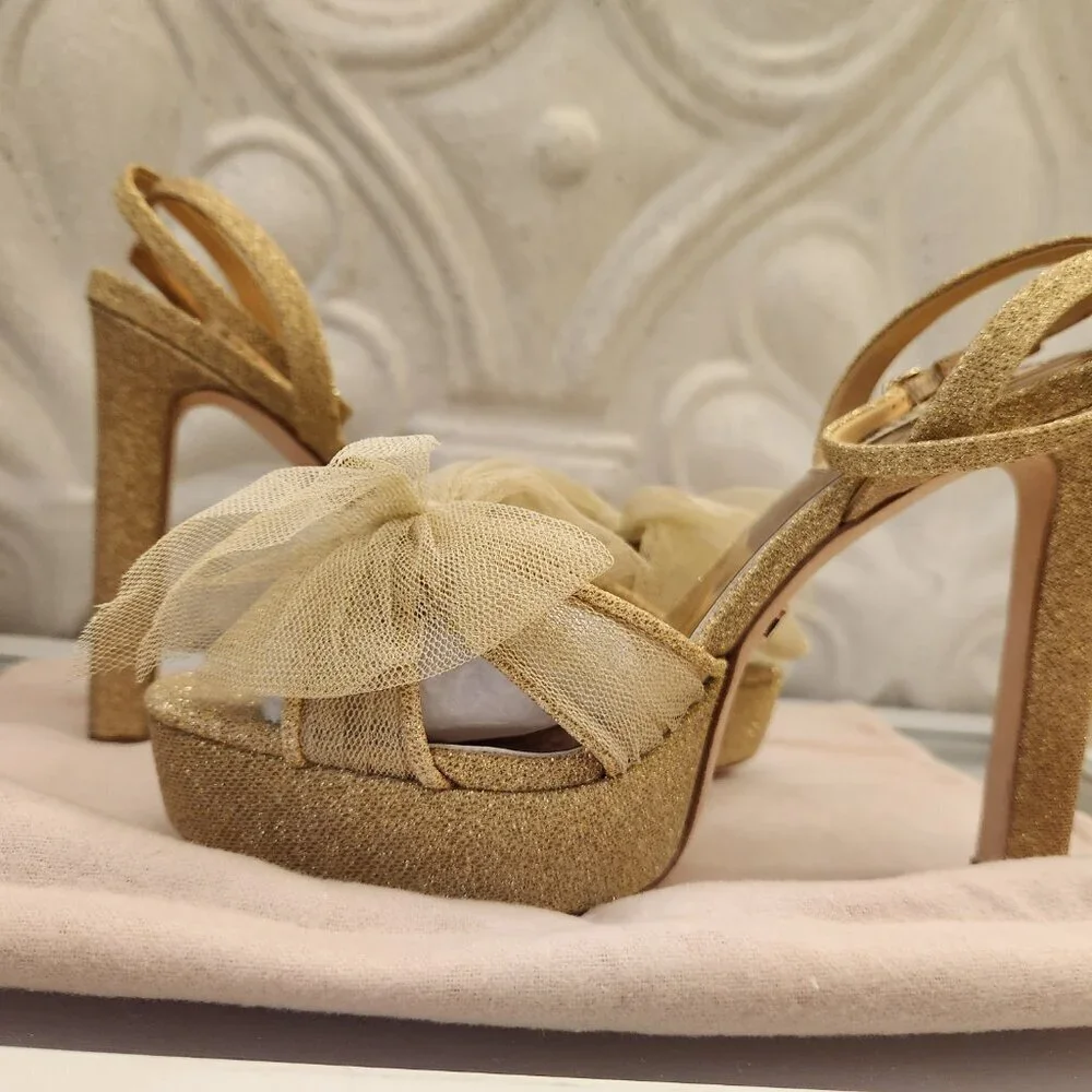 Badgley Mishcka Sophie Bow Platform Sandals. NIB. Size 6.5